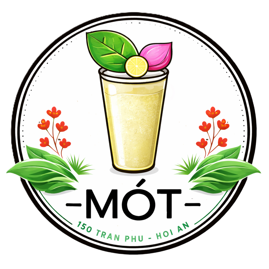 Traditional lemongrass lemon drink from Hội An